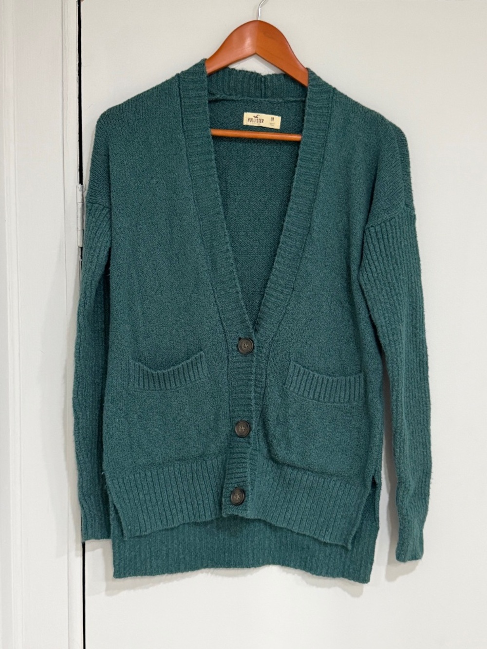 Hollister Women’s Sage Green Cardigan